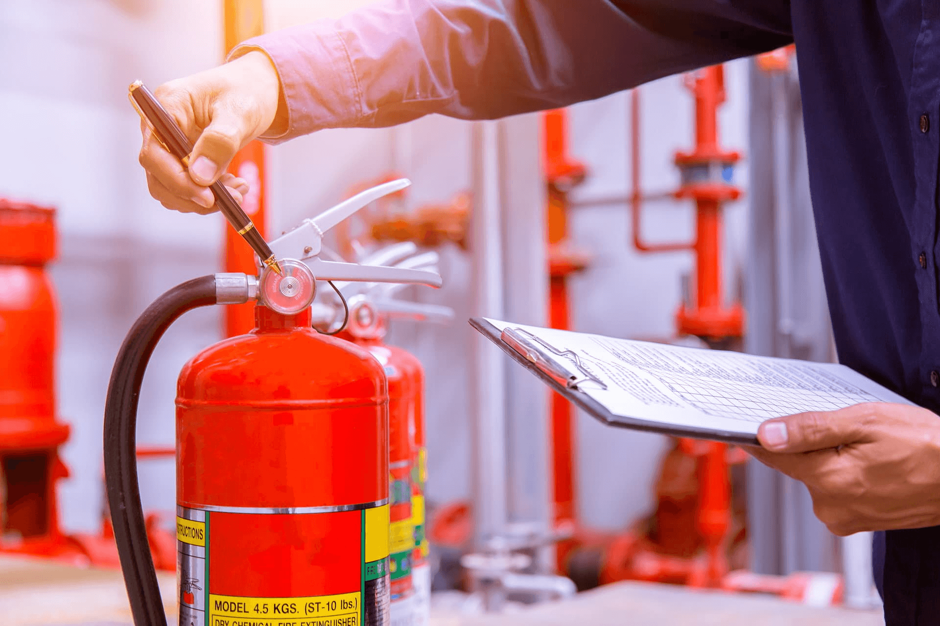 Пожарно-технический минимум для руководителей и лиц, ответственных за пожарную безопасность организаций (предприятий) и проведение противопожарного инструктажа